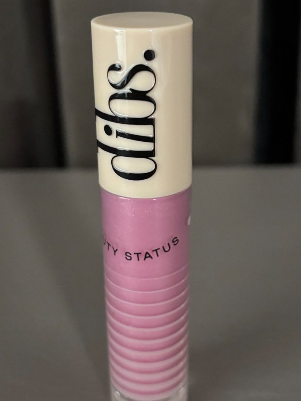 Lip bundle with E.L.F, dibs, essence, and more! - Picture 3 of 8